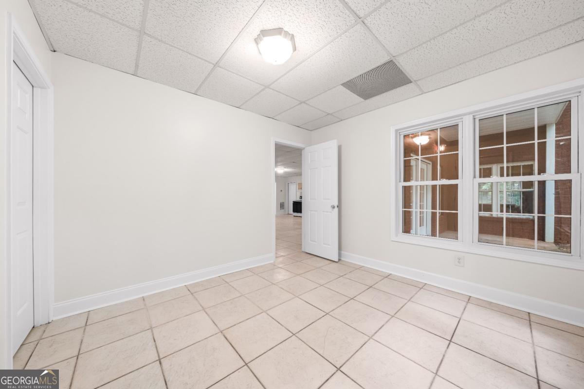 23 Lookout Court
