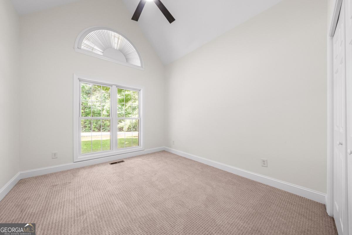 23 Lookout Court