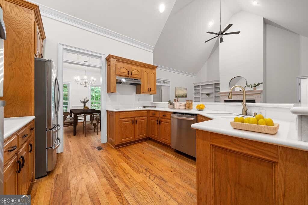 23 Lookout Court