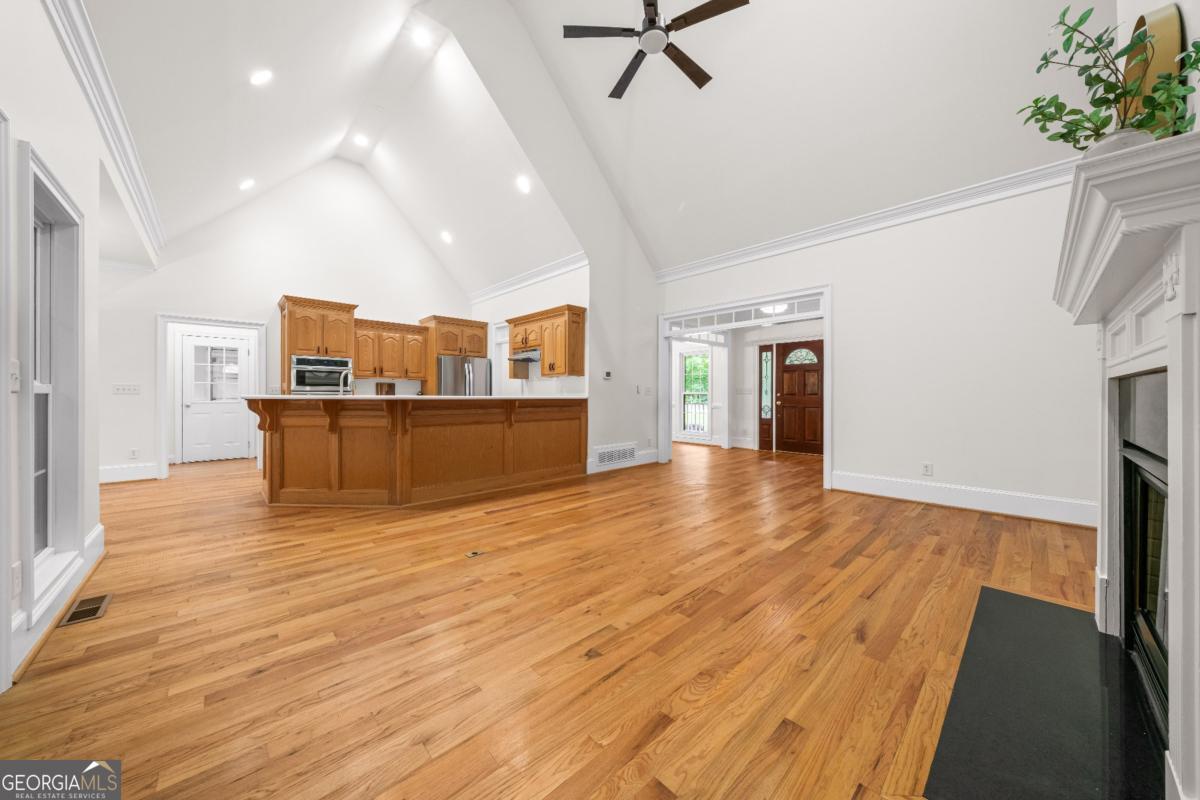 23 Lookout Court