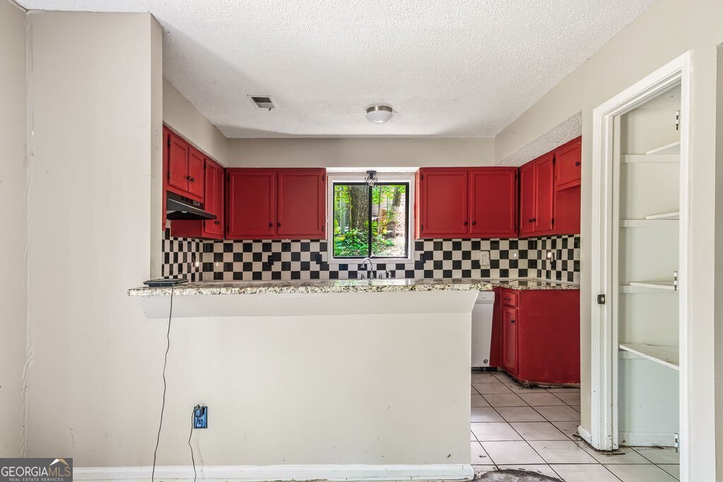 1951 Kinridge Road