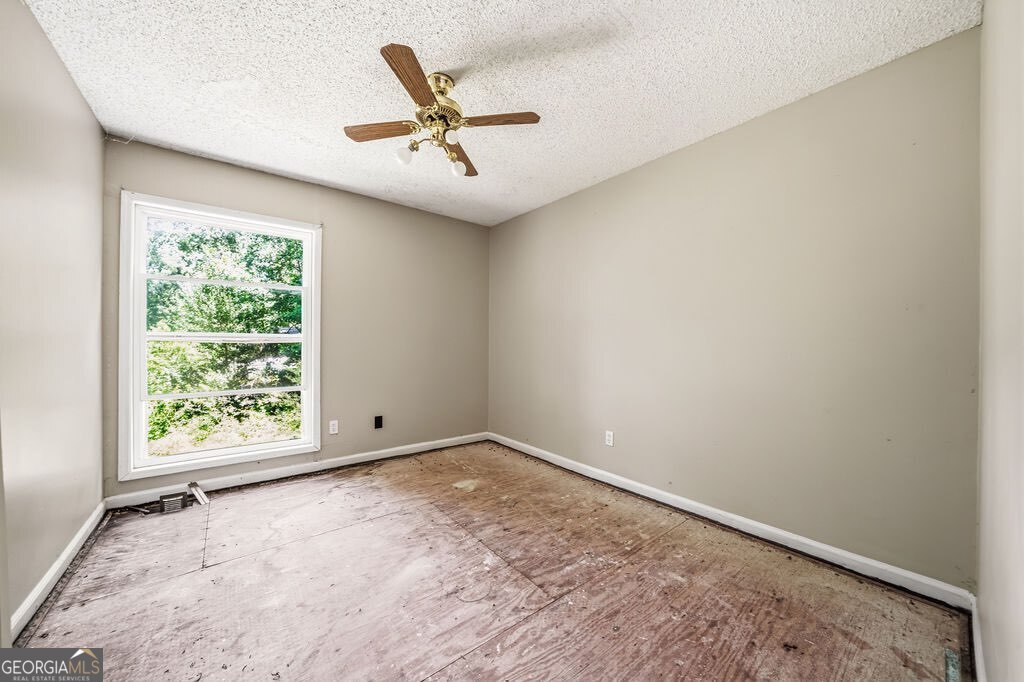 1951 Kinridge Road