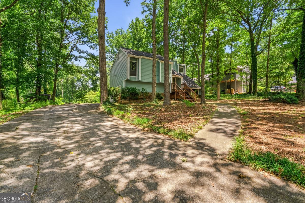 1951 Kinridge Road