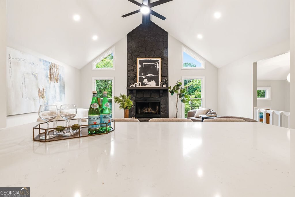 85 Geraldine Drive SE