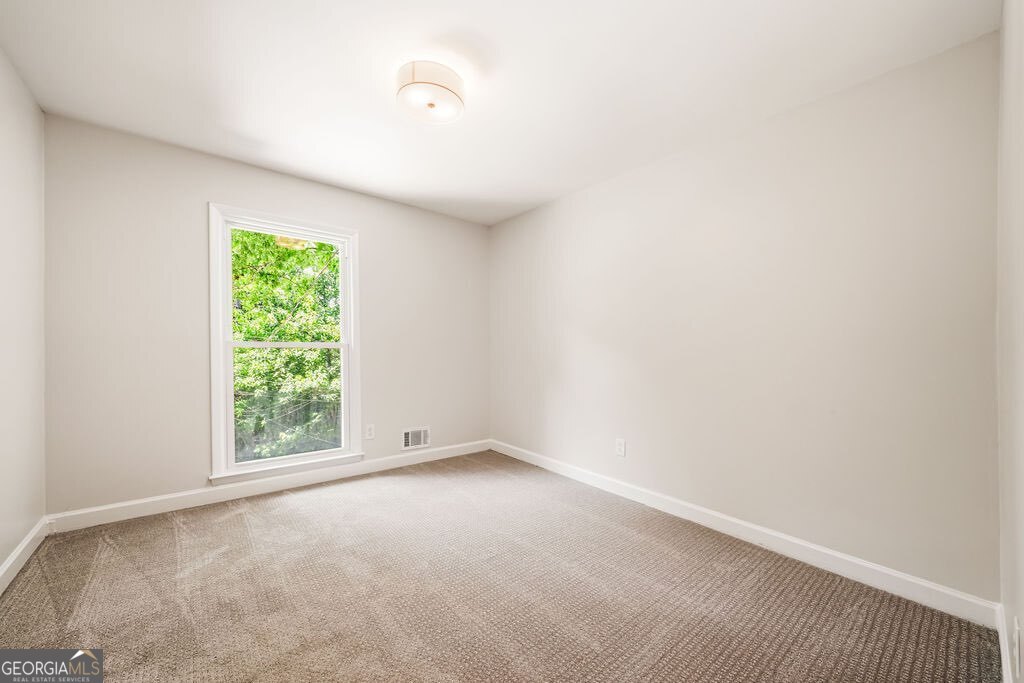 85 Geraldine Drive SE