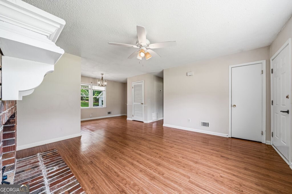 224 Stone Mill Lane NW