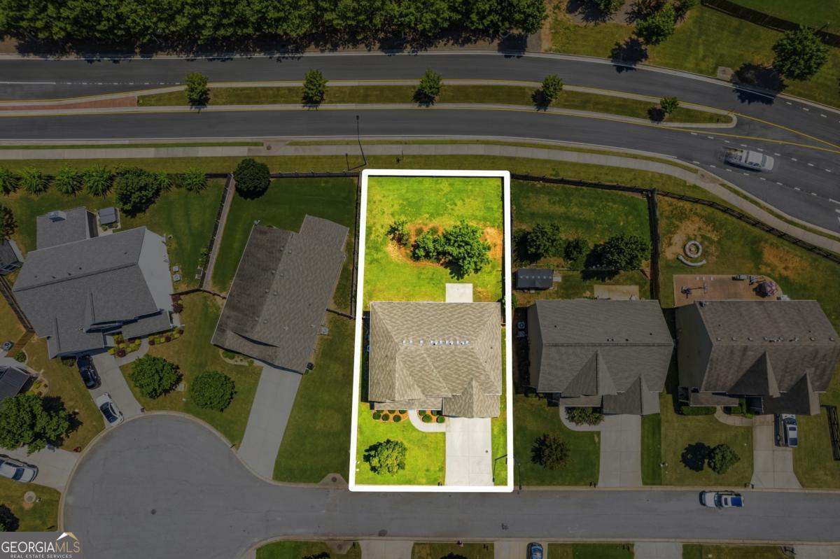 64 Windsor Way