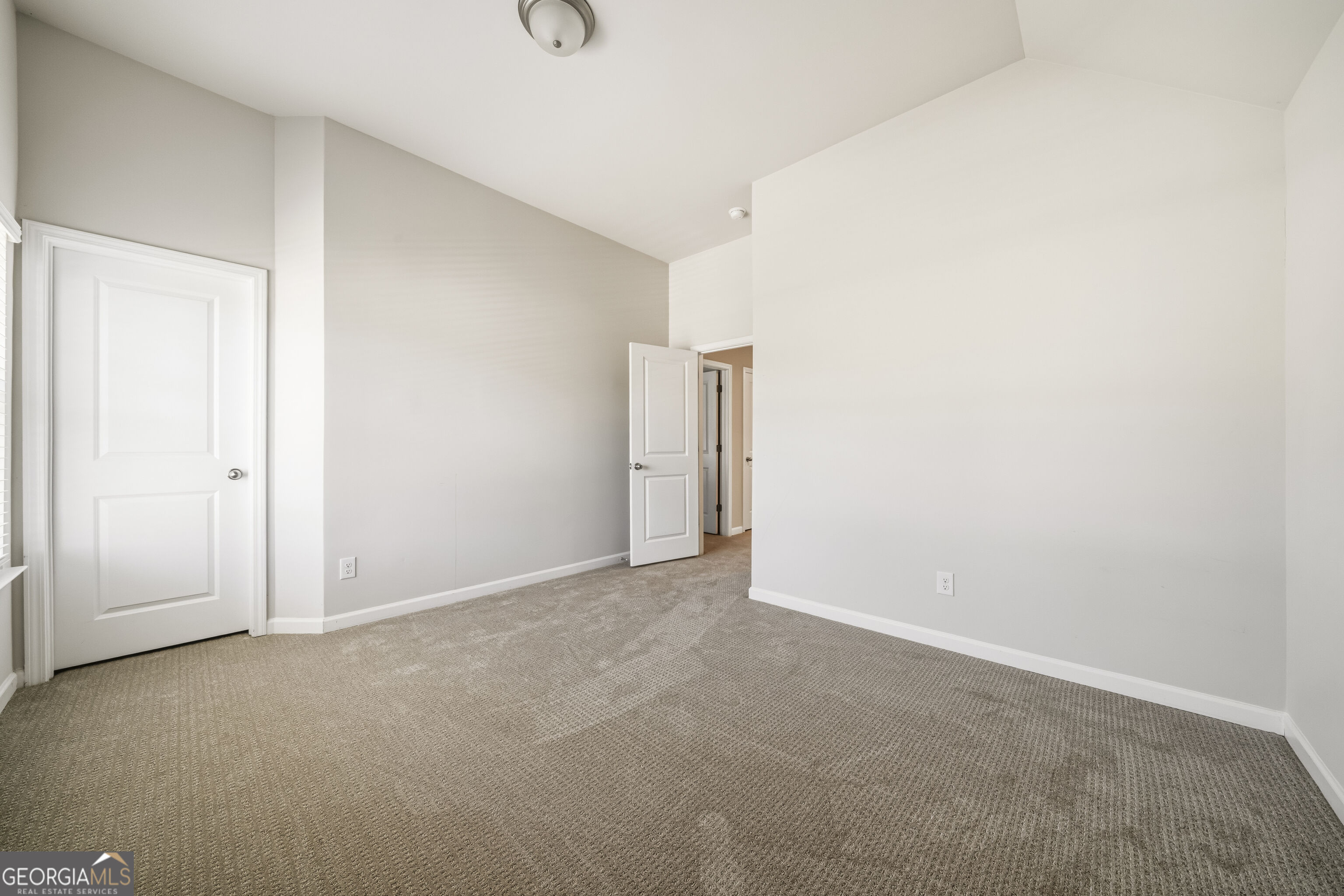 5065 Ivy Cottage Lane