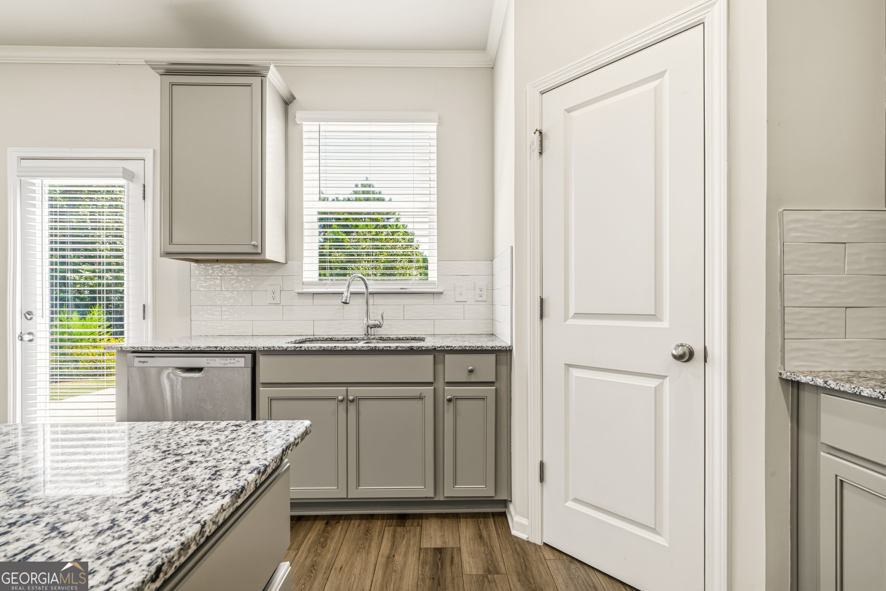 5065 Ivy Cottage Lane