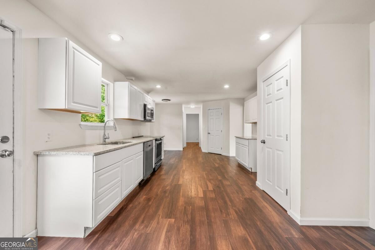 77 Hunters Green