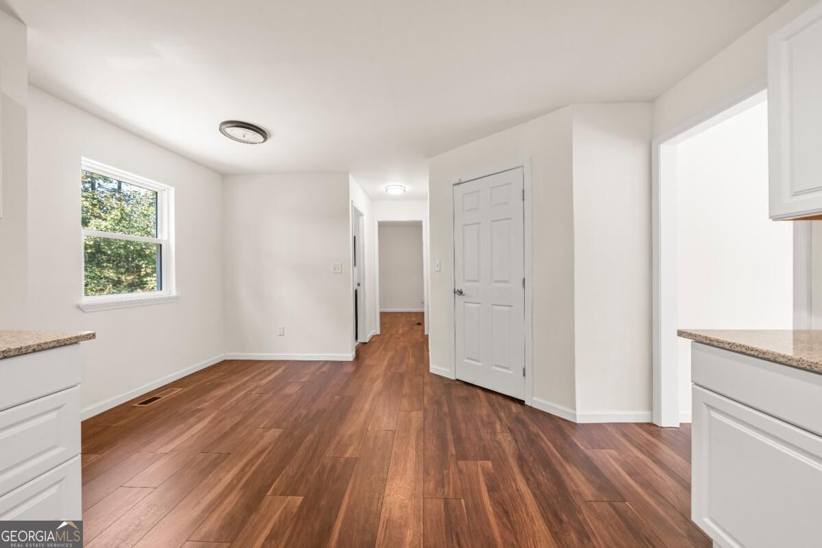 77 Hunters Green