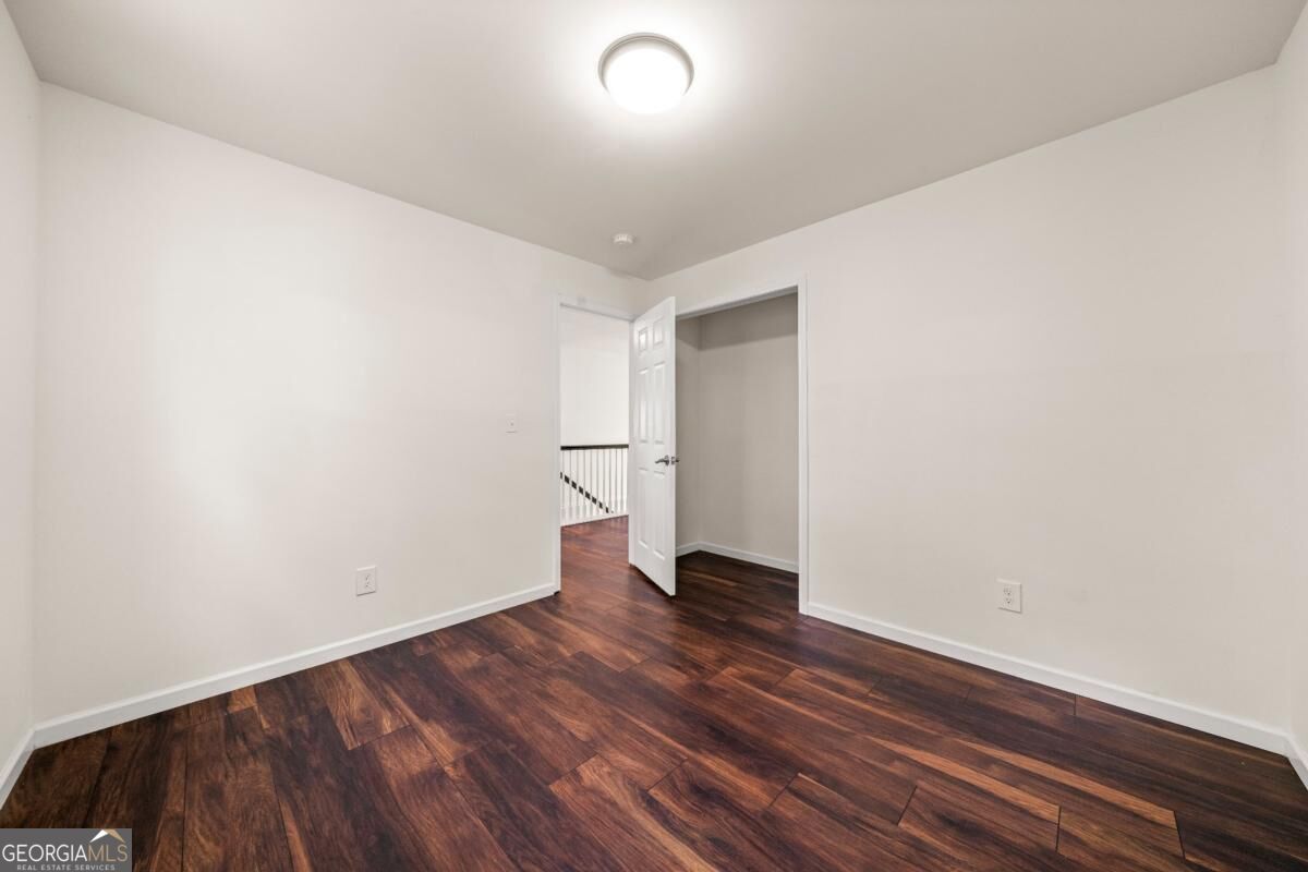 77 Hunters Green