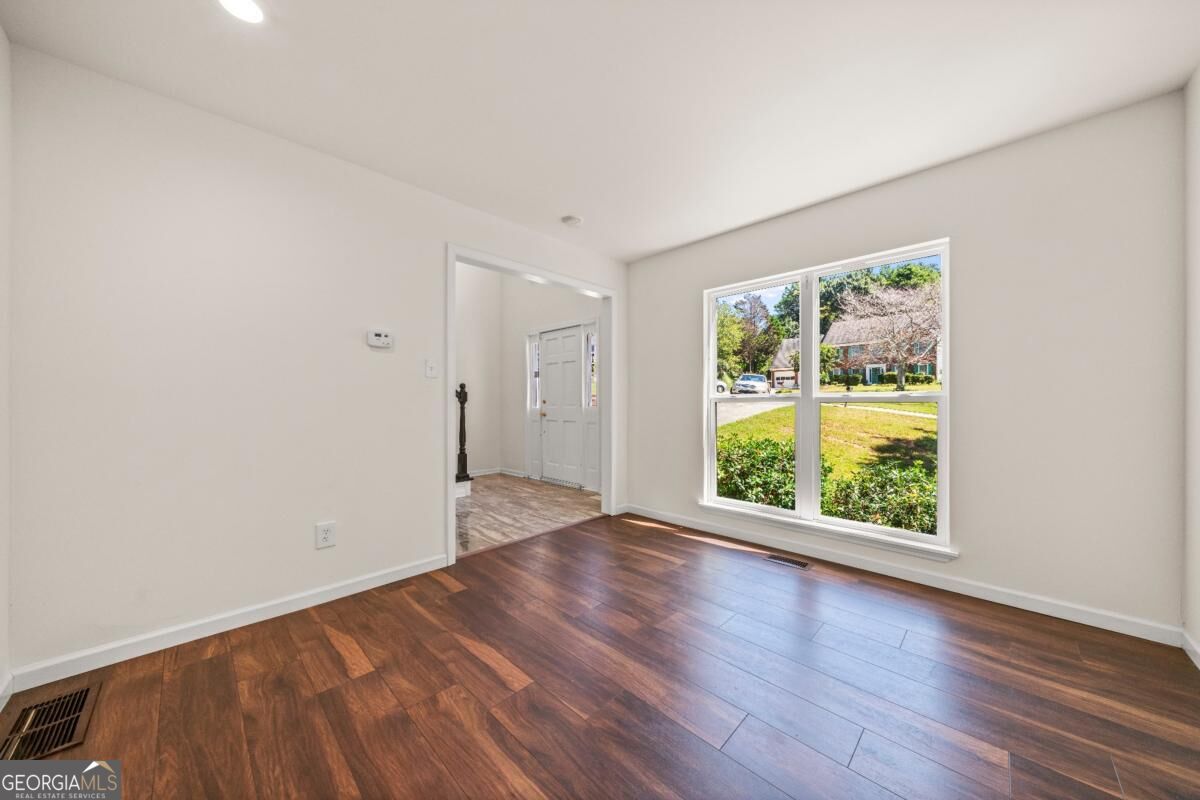77 Hunters Green