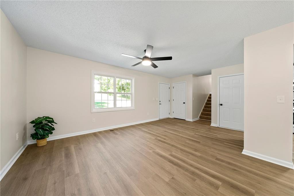 113 Brookside Court