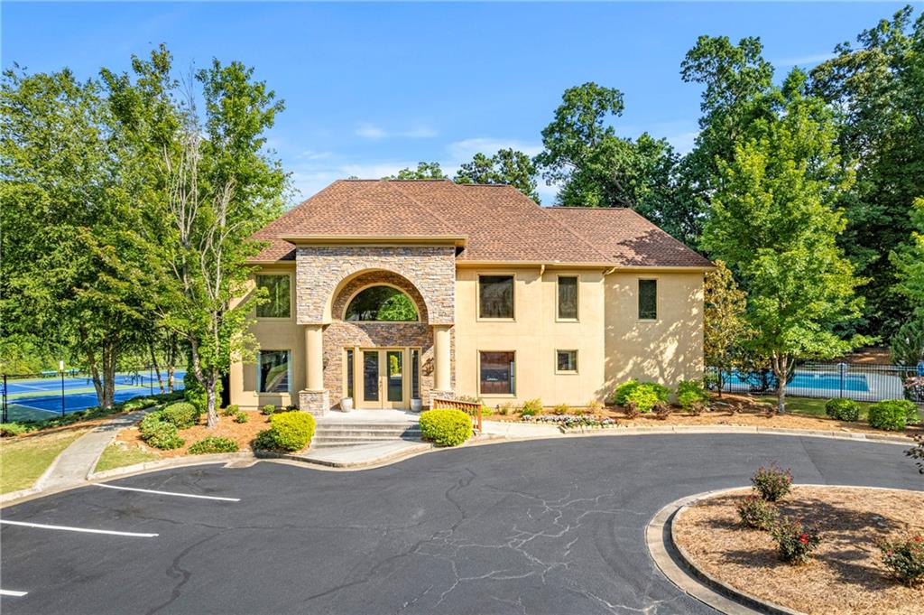 4068 Herron Trail