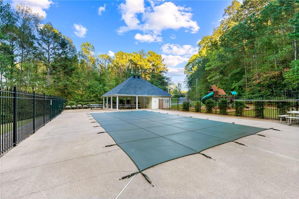 720 Habersham Place