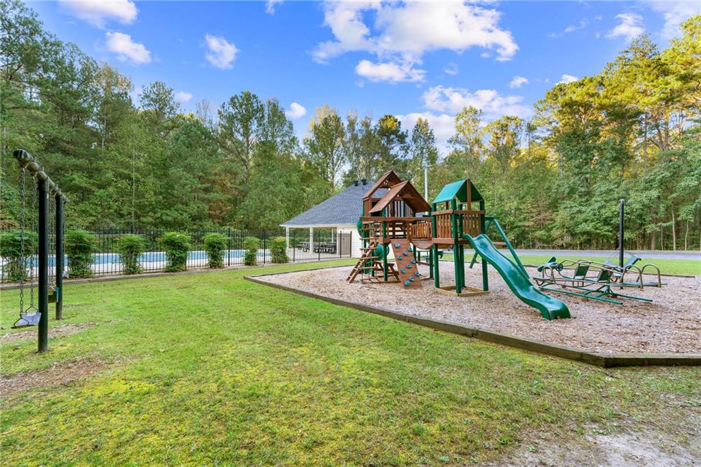 720 Habersham Place