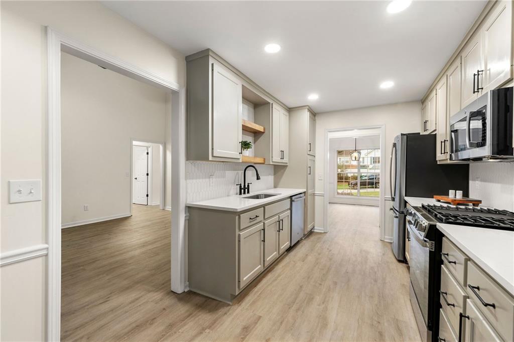 720 Habersham Place