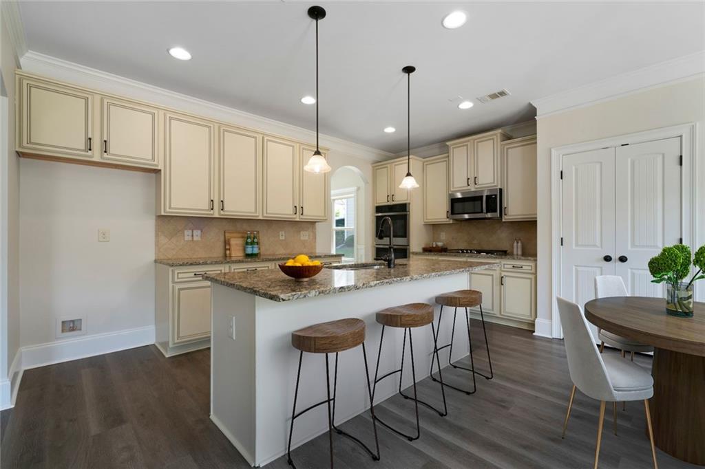 9 Aspen Valley Lane