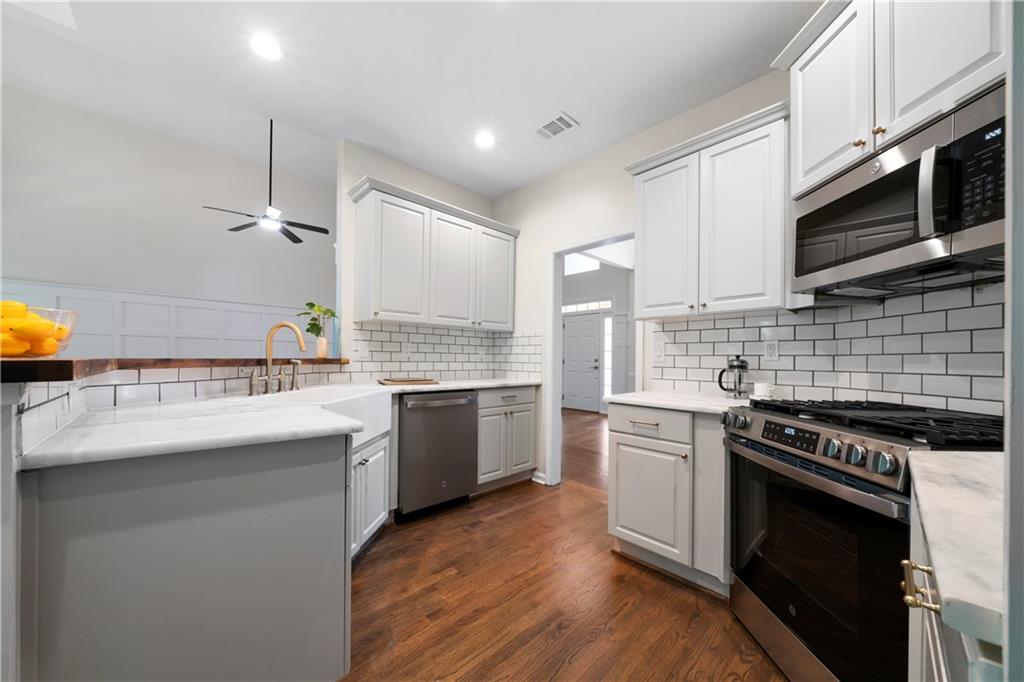 429 Bentleaf Drive
