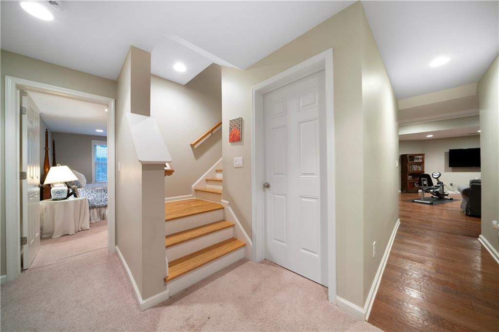 5118 Crescent Cove Lane