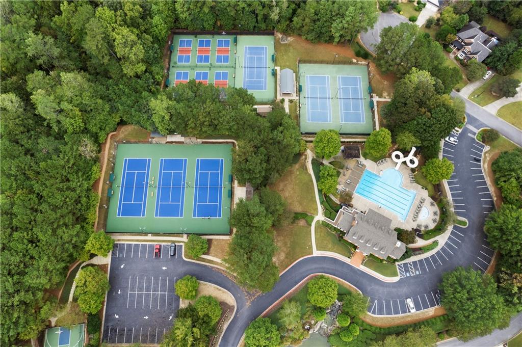 5118 Crescent Cove Lane