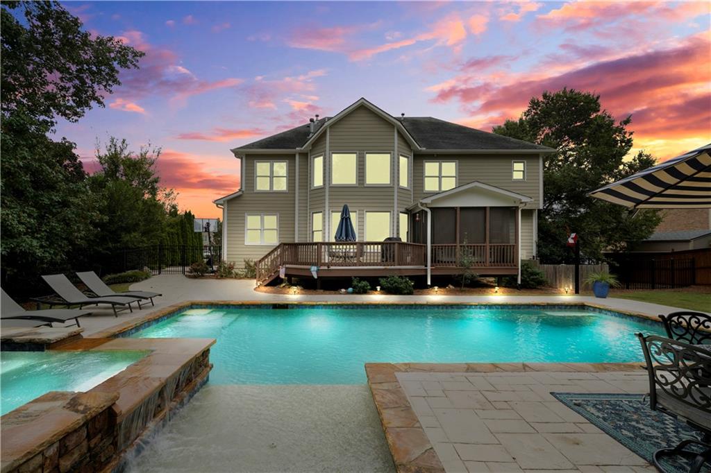 5118 Crescent Cove Lane