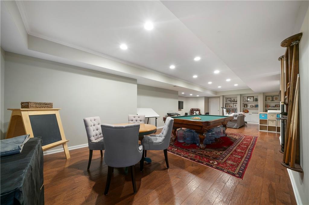 5118 Crescent Cove Lane