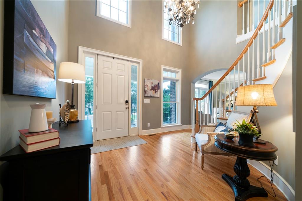 5118 Crescent Cove Lane