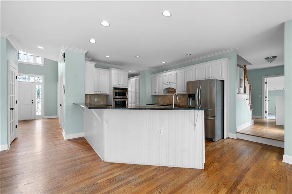 2883 Observation Point NW