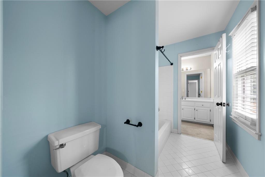 2883 Observation Point NW