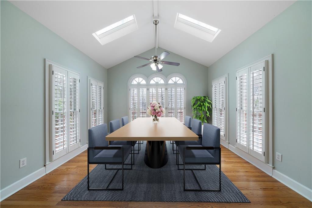 2883 Observation Point NW