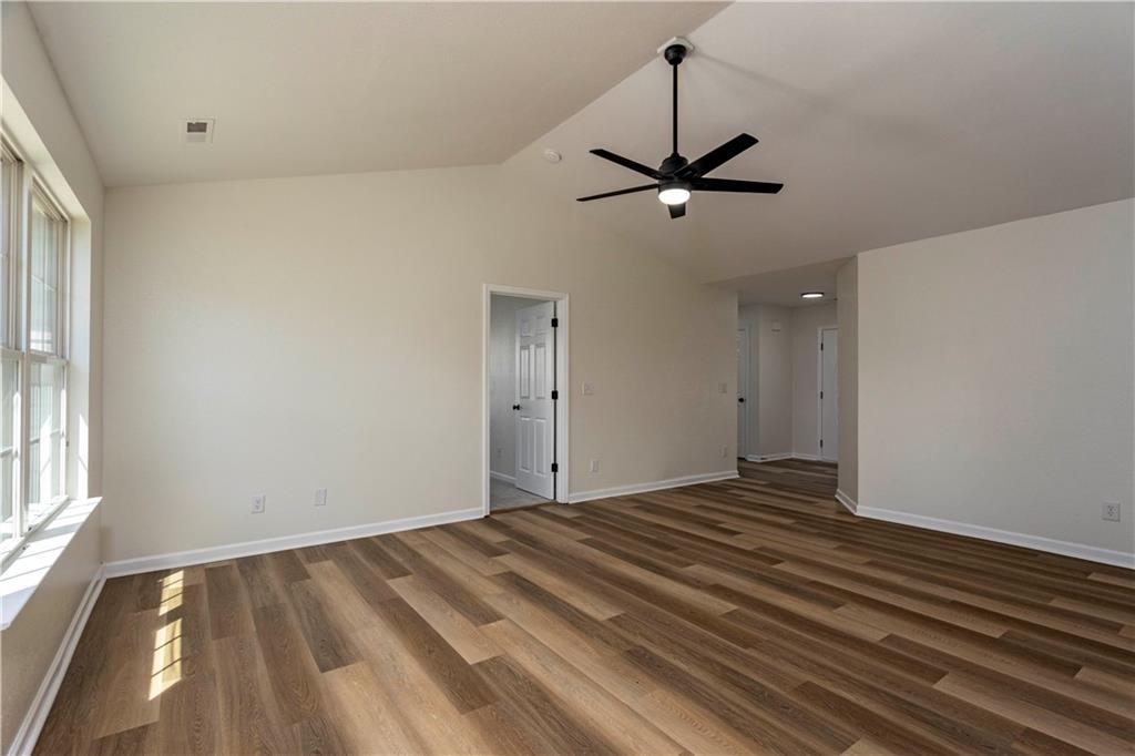 213 Glenn Wade Drive