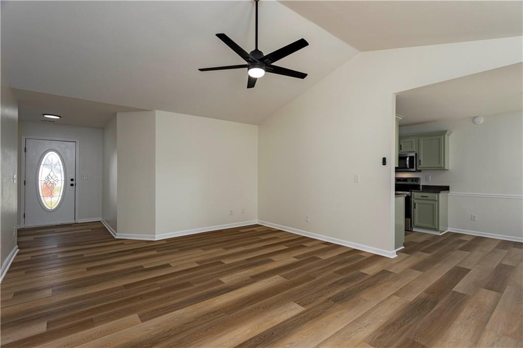 213 Glenn Wade Drive