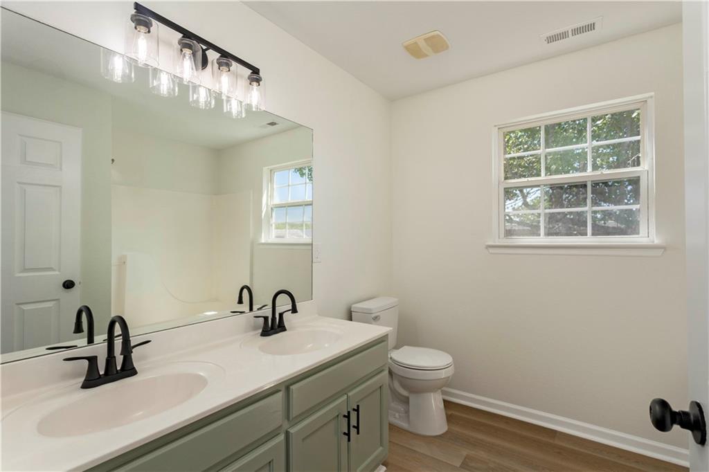 213 Glenn Wade Drive