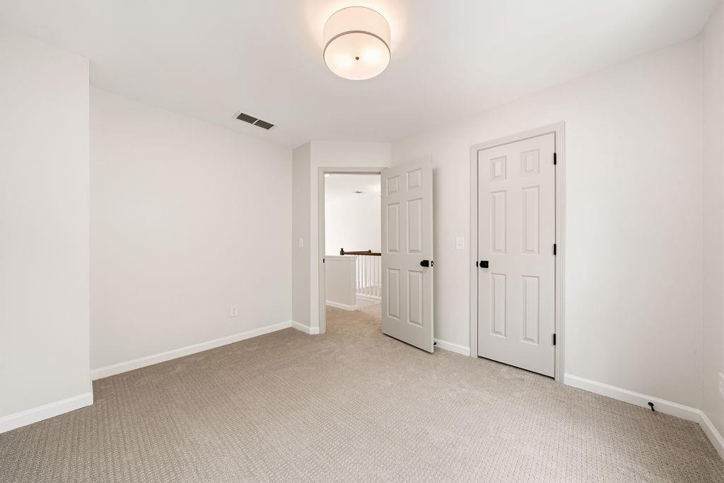 148 Crestview Drive