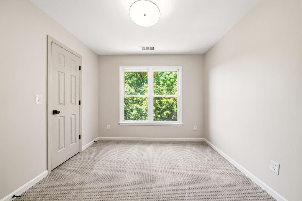 148 Crestview Drive