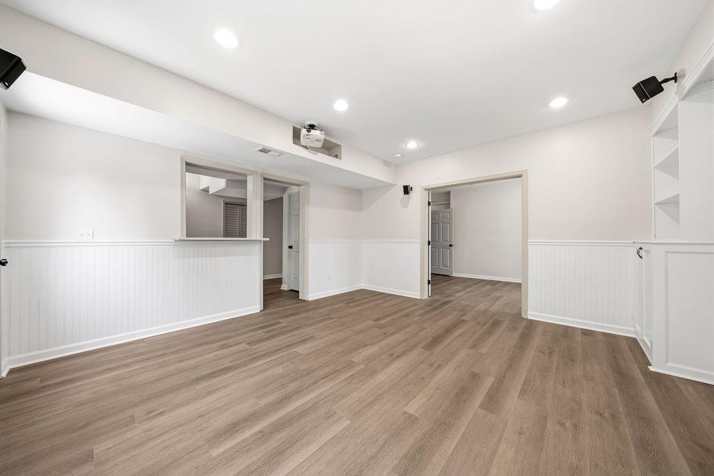 148 Crestview Drive