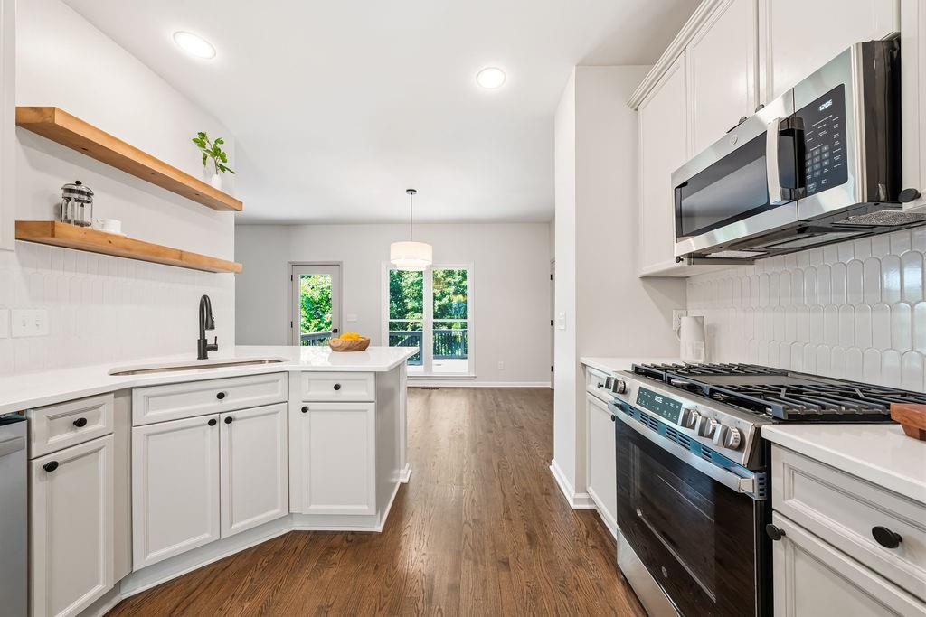 148 Crestview Drive