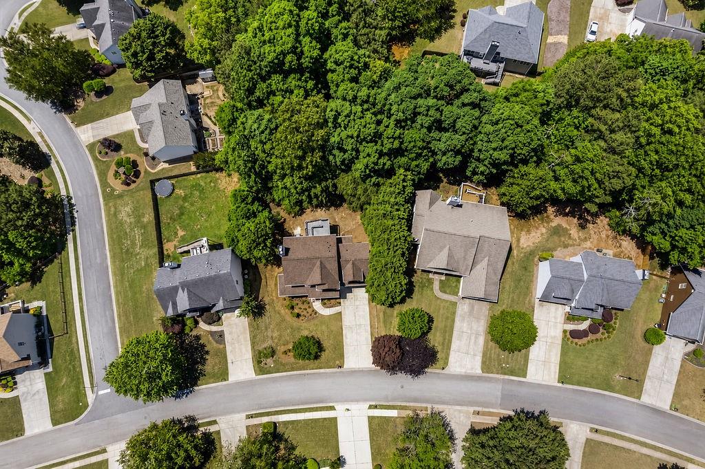 148 Crestview Drive