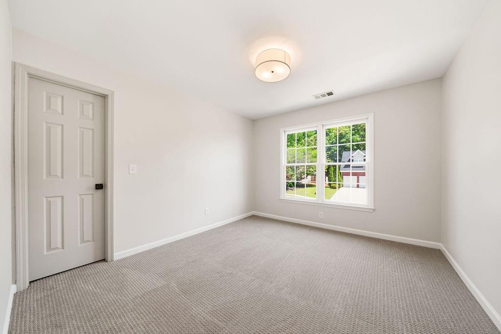 148 Crestview Drive