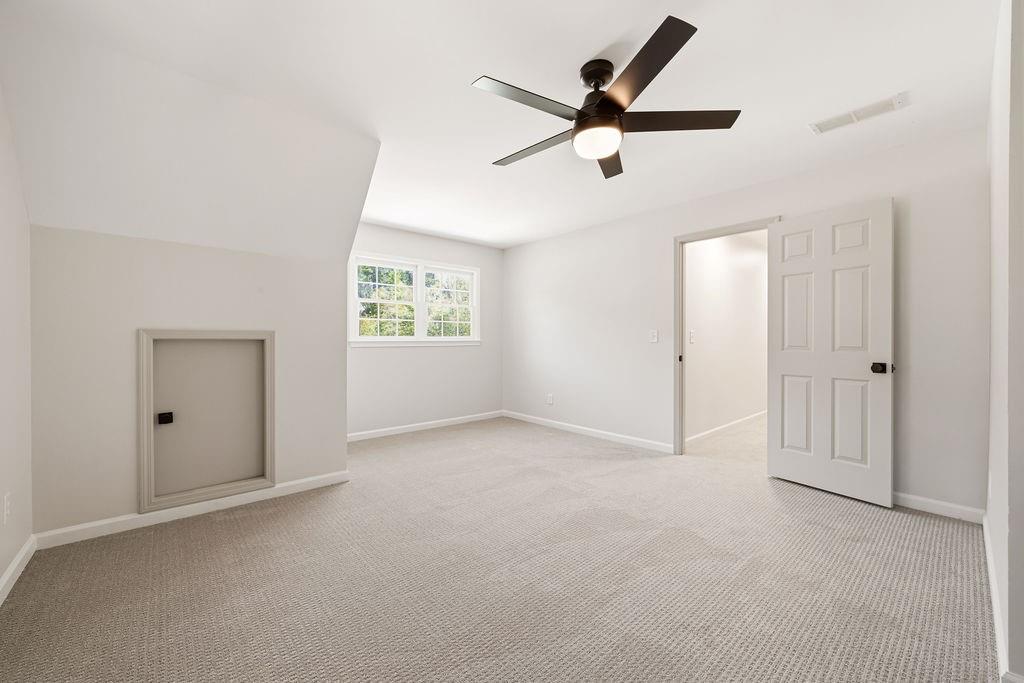 148 Crestview Drive