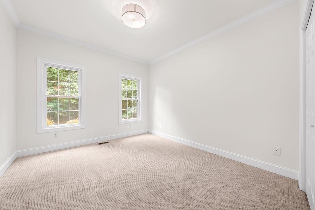23 Lookout Court