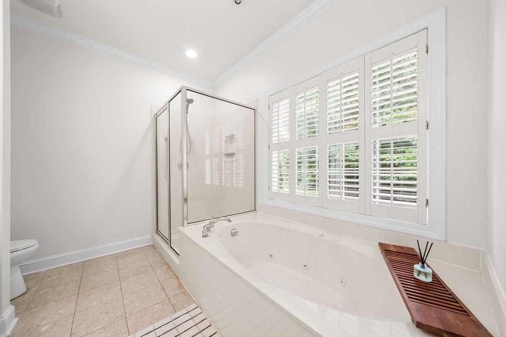23 Lookout Court