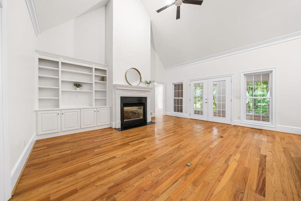 23 Lookout Court