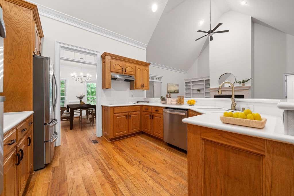 23 Lookout Court
