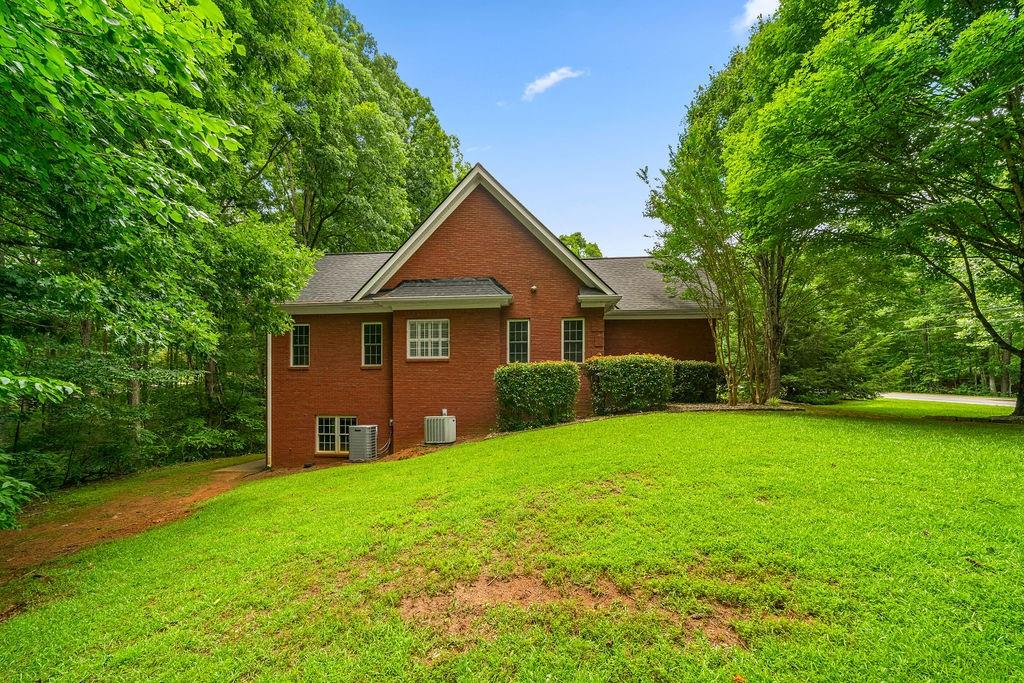 23 Lookout Court