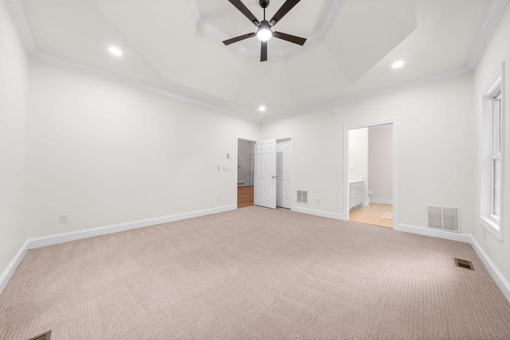 23 Lookout Court