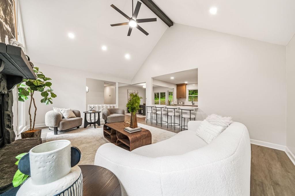 85 Geraldine Drive SE