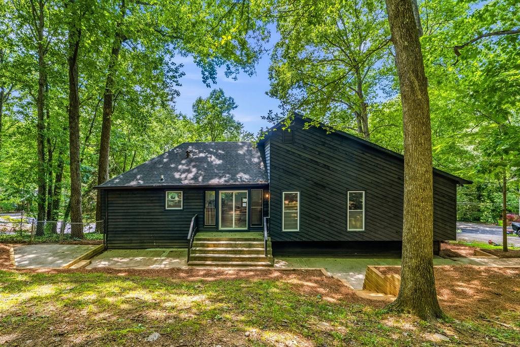 85 Geraldine Drive SE
